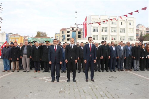 İLÇEMİZDE 10 KASIM ATATÜRK’Ü ANMA PROGRAMI GERÇEKLEŞTİRİLDİ.